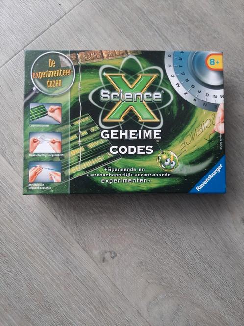 Science X geheime codes experimenteerdoos, Hobby en Vrije tijd, Gezelschapsspellen | Kaartspellen, Zo goed als nieuw, Ophalen of Verzenden