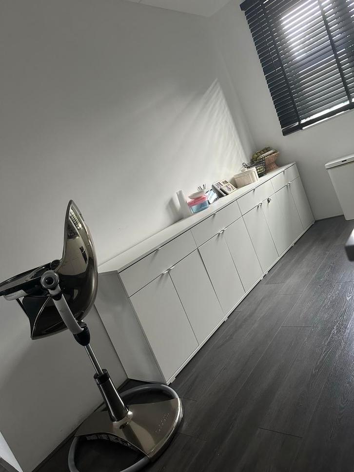 dressoir/ kast, Huis en Inrichting, Kasten | Dressoirs, Zo goed als nieuw, 100 tot 150 cm, 25 tot 50 cm, Met lade(s), Ophalen of Verzenden