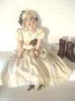 Sofadoll / sofa doll..., Antiek en Kunst, Verzenden