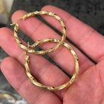 14k gouden oorbellen creolen wokkels, Ophalen of Verzenden, Zo goed als nieuw, Goud