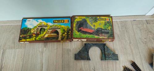 3x faller HO tunnel, Hobby en Vrije tijd, Modeltreinen | H0, Zo goed als nieuw, Brug, Tunnel of Gebouw, Gelijkstroom of Wisselstroom