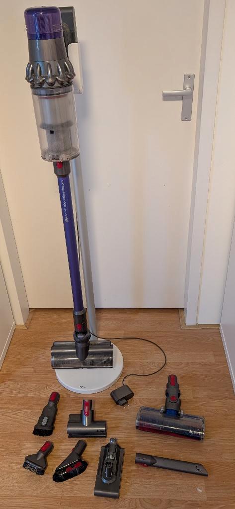 Dyson v11 absolute extra pro, Witgoed en Apparatuur, Stofzuigers, Gebruikt, Stofzuiger, Minder dan 1200 watt, Reservoir, Ophalen