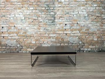 Artifort Mare Tafel bij TheReSales beschikbaar voor biedingen