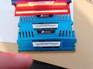3x 4gb corsair vengeance  1600 mhz beschikbaar voor biedingen