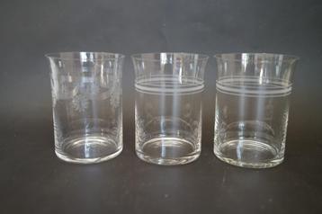 3x antiek vintage geslepen guilloche waterglas glas beschikbaar voor biedingen