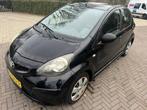 Toyota Aygo 1.0 12V 2008 Dealer Onderhouden Airco Trekhaak, Voorwielaandrijving, Stof, Zwart, 4 stoelen