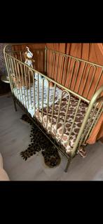 Ledikant goud, Ophalen, Zo goed als nieuw, Ledikant