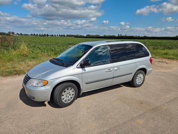 Chrysler 2007 Grijs. Chrysler Van. Mini Van. Youngtimer beschikbaar voor biedingen