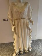 Shahe lele jurk met goudkleurig kant maat m, Maat 38/40 (M), Galajurk, ., Beige