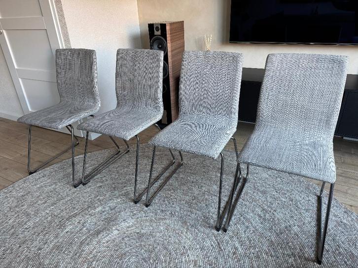 4 stuks IKEA eetkamerstoellen “Volvgang” grijs, Huis en Inrichting, Stoelen, Zo goed als nieuw, Vier, Metaal, Stof, Grijs, Ophalen