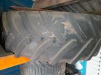 650/65R38 Michelin band, Dieren en Toebehoren, Ophalen, Zo goed als nieuw