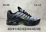 NIEUW! Nike air max plus TN sneakers maat 45, Kleding | Heren, Schoenen, Overige kleuren, Nieuw, NIKE, Ophalen of Verzenden
