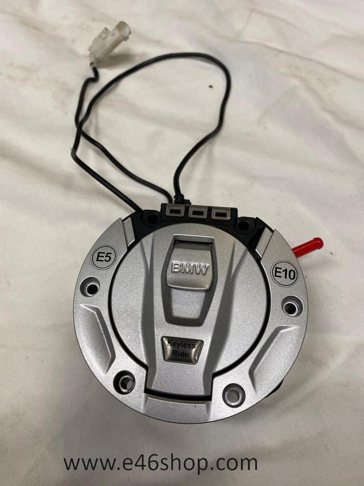 BMW KEYLESS TANKDOP F750GS F850GS F900XR OE 16118394060, Motoren, Onderdelen | Merk-onafhankelijk, Gebruikt, Ophalen of Verzenden