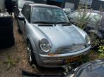 Mini 1.6 16V Cooper 2002 Grijs, Auto's, Mini, Voorwielaandrijving, 1025 kg, 15 km/l, 4 cilinders