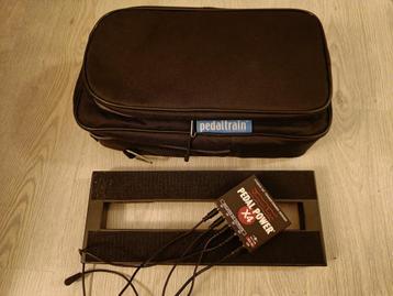 Pedaltrain Nano met Voodoo Lab Pedal Power X4 + daisy chain beschikbaar voor biedingen