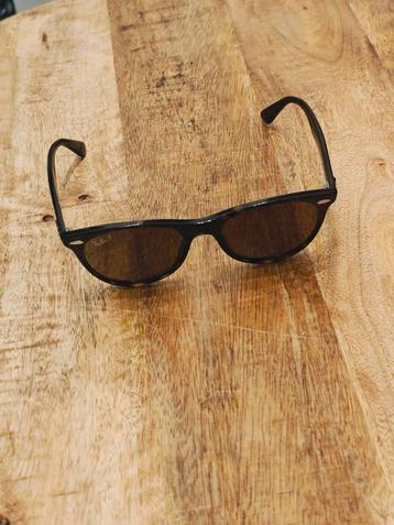 Ray-Ban Wayfarer II  beschikbaar voor biedingen