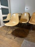 7 Charles & Ray Eames stoelen voor Herman Miller fiberglass, Huis en Inrichting, Stoelen, Ophalen of Verzenden, Vijf, Zes of meer stoelen