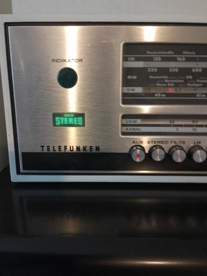 Telefunken Operette Stereo 2650 Radio met Boxen, Antiek en Kunst, Antiek | Tv's en Audio, Ophalen of Verzenden