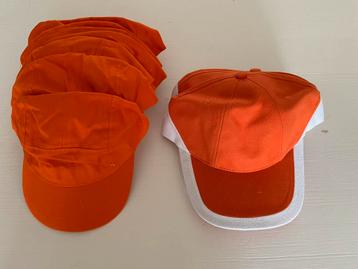 8 oranje caps, Voor Nederland elftal of Koningsdag