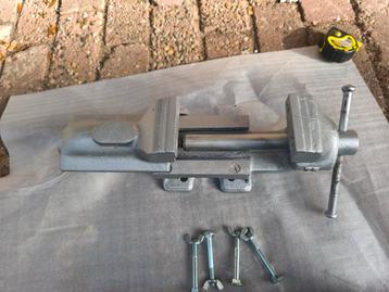 Zware Bankschroef - 15cm Openingsbreedte beschikbaar voor biedingen