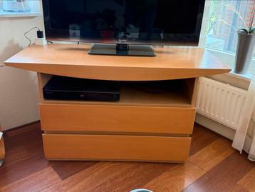TV-meubel 65x120/90x48 cm beschikbaar voor biedingen