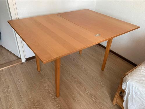 Nette tafel, Huis en Inrichting, Tafels | Eettafels, Zo goed als nieuw, 50 tot 100 cm, 100 tot 150 cm, Rechthoekig, Ophalen