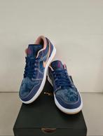 Jordan 1 Low Midnight Navy Denim - Maat 40, Blauw, Nieuw, Ophalen of Verzenden, Sneakers of Gympen