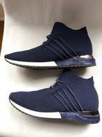 Leuk zomer schoen, Is, Blauw, Ophalen of Verzenden, Sneakers of Gympen