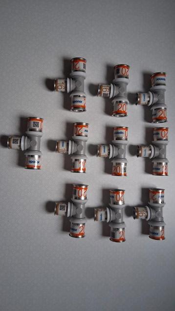 10x Uponor S-Press Plus Perskoppelingen 20-16-20 beschikbaar voor biedingen