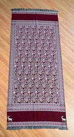 Mooi bordeaux rode grand foulard 220/95