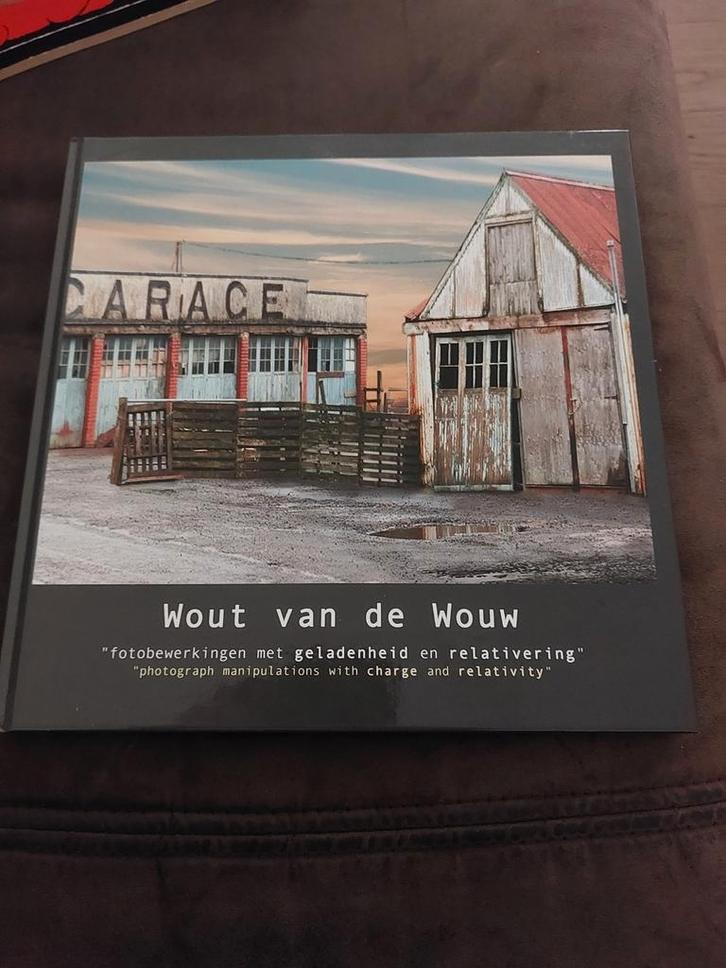 Wout van de Wouw - Fotobewerkingen, Boeken, Kunst en Cultuur | Fotografie en Design, Zo goed als nieuw, Fotografen, Ophalen of Verzenden