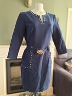 Caroline Biss prachtige donkerblauwe jurk met studs mt 40, Maat 38/40 (M), Zo goed als nieuw, Knielengte, Caroline Biss