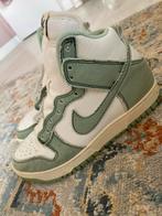 Nike Dunk High Groen Maat 36, Kleding | Dames, Schoenen, Ophalen of Verzenden, Gedragen, Groen, Sneakers of Gympen
