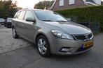 Kia cee'd Sporty Wagon 1.4 CVVT Nav.Pl.Pack, Voorwielaandrijving, Euro 5, Gebruikt, 4 cilinders