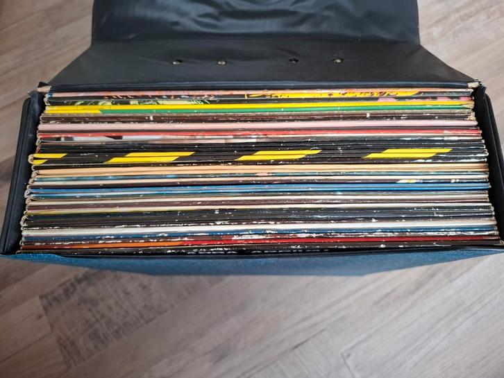 Opbergbak/koffer met vinyl LP's, Cd's en Dvd's, Vinyl | Verzamelalbums, Gebruikt, Ophalen of Verzenden