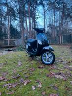 Vespa s50 c38 2 takt, Fietsen en Brommers, Scooters | Vespa, Ophalen, Zo goed als nieuw, Benzine, Vespa LX