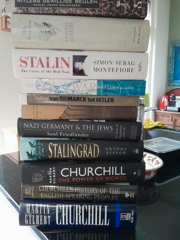 Geschiedenisboeken WOII, Koude Oorlog, Stalin, Churchill beschikbaar voor biedingen