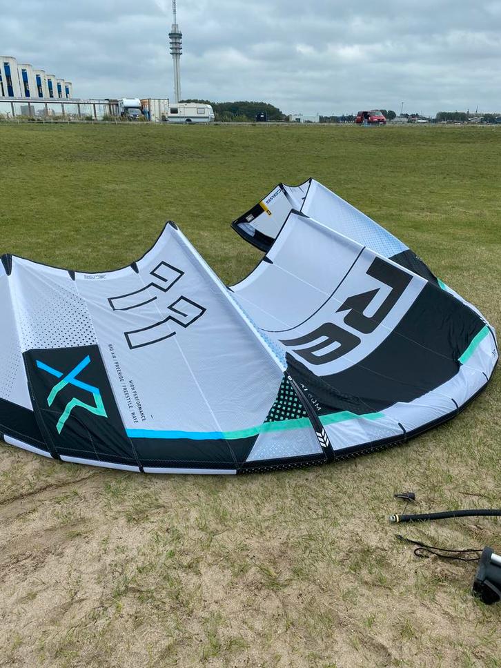 Core xr8 11m, Watersport en Boten, Kitesurfen, Zo goed als nieuw, Kite, 11 m², Geen board, Ophalen of Verzenden