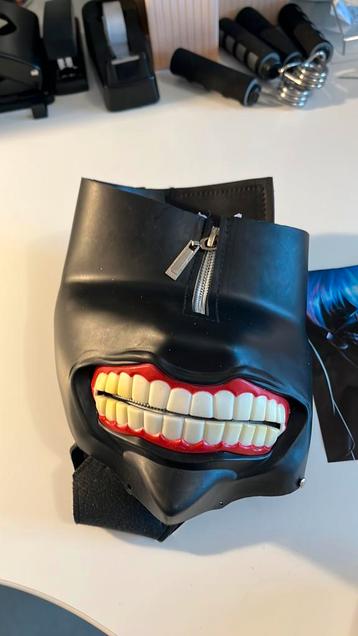 Ghoul mask beschikbaar voor biedingen