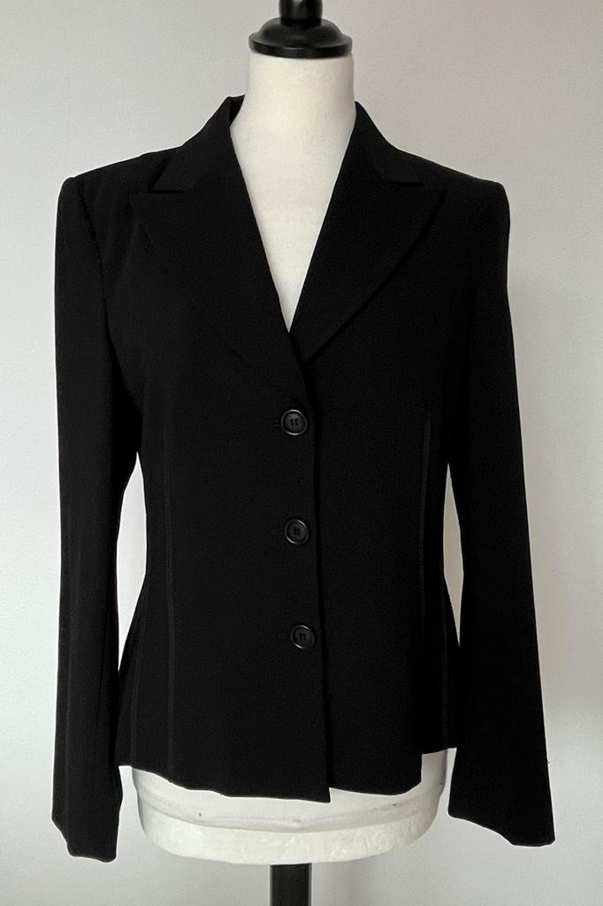 Turnover elegant zwart dames jasje met revers maat 38, Kleding | Dames, Jasjes, Kostuums en Pakken, Zo goed als nieuw, Maat 38/40 (M)