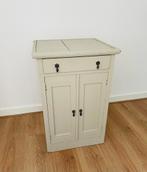 Brocante vintage kast krijtverf taupe, Huis en Inrichting, Kasten | Overige, Ophalen, Zo goed als nieuw
