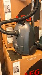 AEG AB51C1DB Clean 5000 Stofzuiger - Nieuw in doos, Stofzak, Stofzuiger, Nieuw, Ophalen of Verzenden
