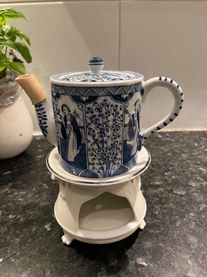 Lange lijs theepot met theelicht mosa-regout, Antiek en Kunst, Antiek | Keramiek en Aardewerk, Ophalen of Verzenden