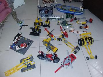 Grote partij lego beschikbaar voor biedingen