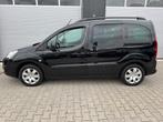 Peugeot PARTNER 1.2 PURETECH ALLURE / PDC / CRUISE /TREKHAAK, Auto's, Peugeot, Voorwielaandrijving, 65 €/maand, Gebruikt, 1199 cc