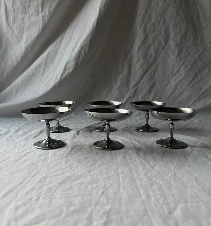 Vintage Franse RVS dessert coupes / ijscoupes – set van 6, Huis en Inrichting, Keuken | Servies, Overige typen, Overige stijlen