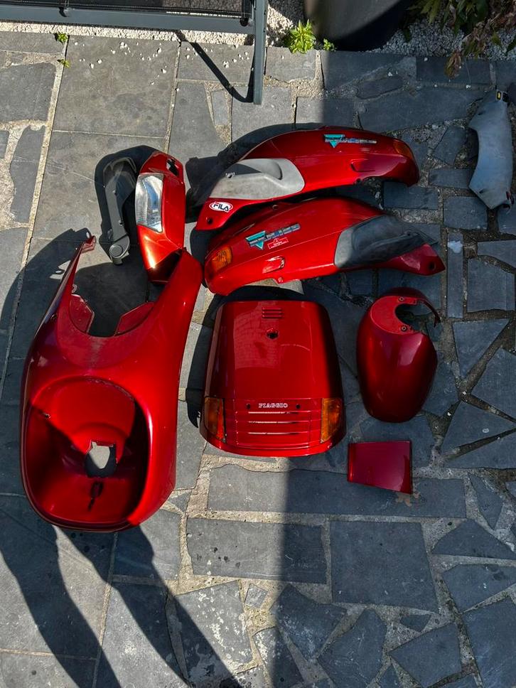 Piaggio skr kappen, Fietsen en Brommers, Scooters | Vespa, Gebruikt, Overige modellen, Maximaal 45 km/u, Tweetakt, Ophalen of Verzenden