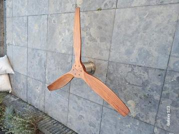 Plafond ventilator  beschikbaar voor biedingen