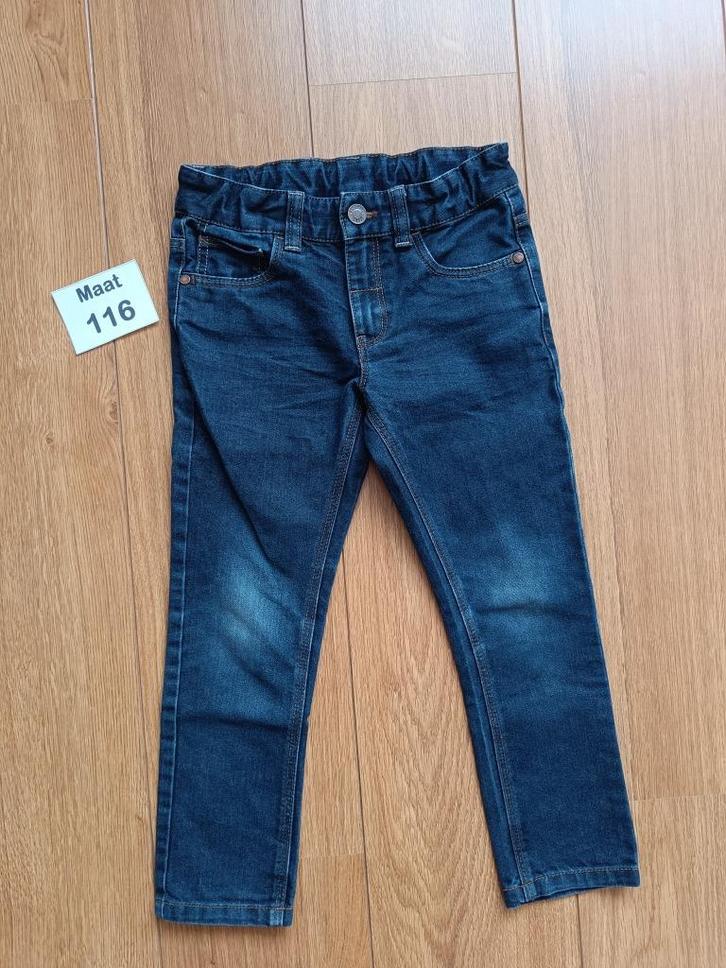 Jongens spijkerbroek C&A maat 116 donkerblauw, Kinderen en Baby's, Kinderkleding | Maat 116, Gebruikt, Jongen, Broek, Ophalen of Verzenden