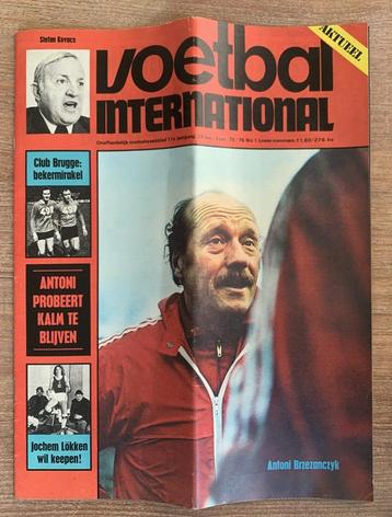 Voetbal International VI Div. tijdschriften uit 1976/ €1,50 beschikbaar voor biedingen